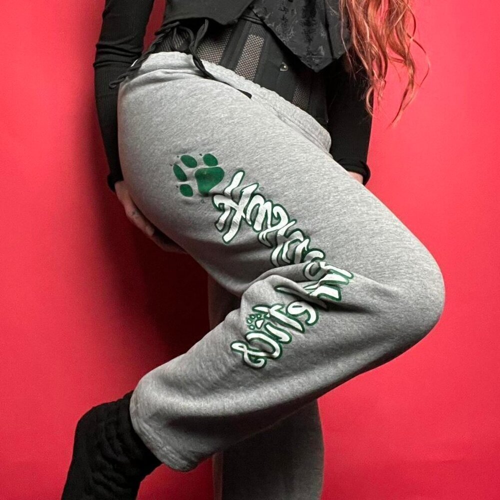 Russell athletic / Light grey sweats with branding down the leg 🩶💚​​​​​​